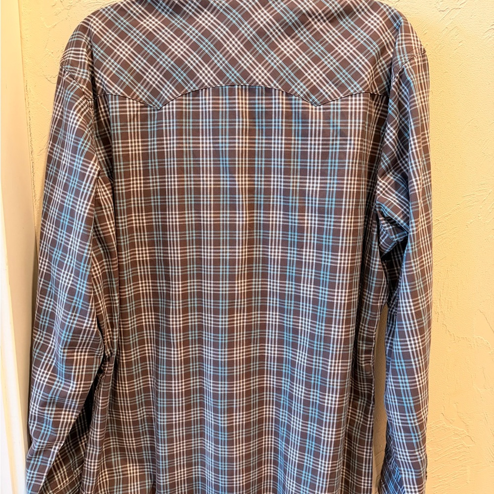 Wrangler Brown and Blue Plaid Western Button-Down Shirt - Picture 2 of 5